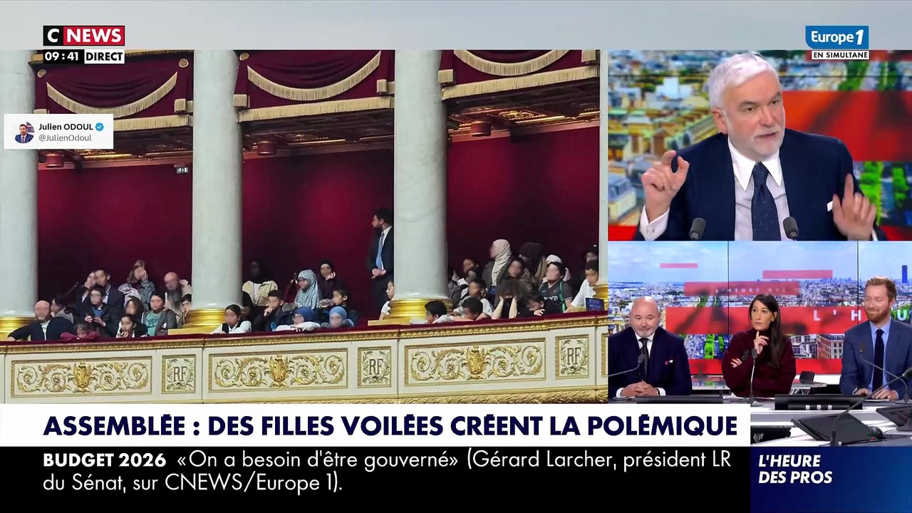 Pascal Praud révèle que Paul Melun et Nathan Devers, nouveaux chroniqueurs sur France Info, ont été convoqués par la CGT pour avoir reçu Michel Onfray: "Ils n"ont pas le droit d'inviter des gens de droite sur France Info!"