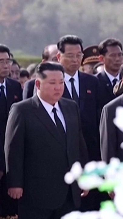 Glimpse into a North Korea State Funeral as Kim Jong Un Joins Mourners