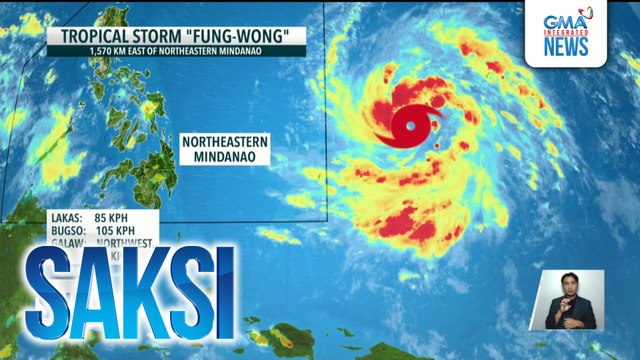 Bagsik ng magiging Bagyong Uwan na nasa labas pa ng PAR, posibleng maramdaman sa Sabado o Linggo, ayon sa PAGASA | Saksi