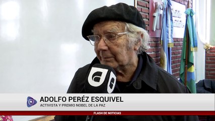 ENTREGA DEL DOCTORADO HONORIS CAUSA A PÉREZ ESQUIVEL