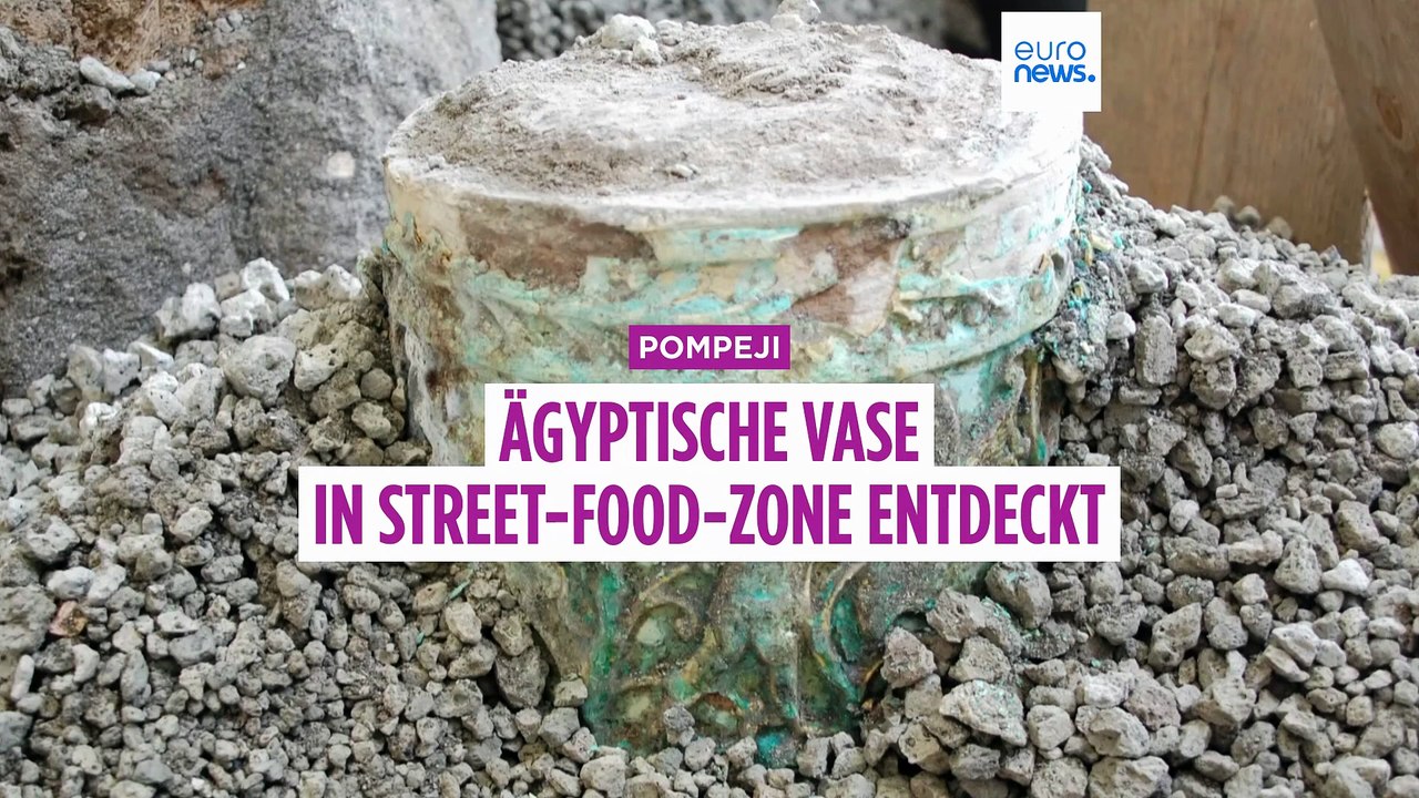 Pompeji: kostbare ägyptische Vase in der antiken 