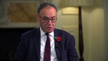 Bank of England: Interest rates on 'downward path'