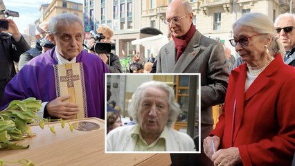 Cappotti rossi e musica celtica per i funerali di Giorgio Forattini a Milano: «La politica non lo ha mai perdonato»