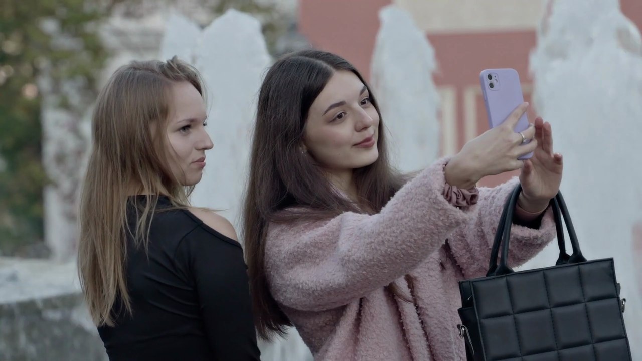 When Lightning Flashes Over the Sea - Trailer (Deutsche UT) HD