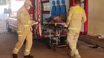 Homem de 55 anos é socorrido após cair e bater a cabeça em rua de Cascavel