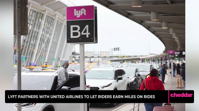 Lyft Partners With United Airlines to Let Riders Earn Miles on Rides