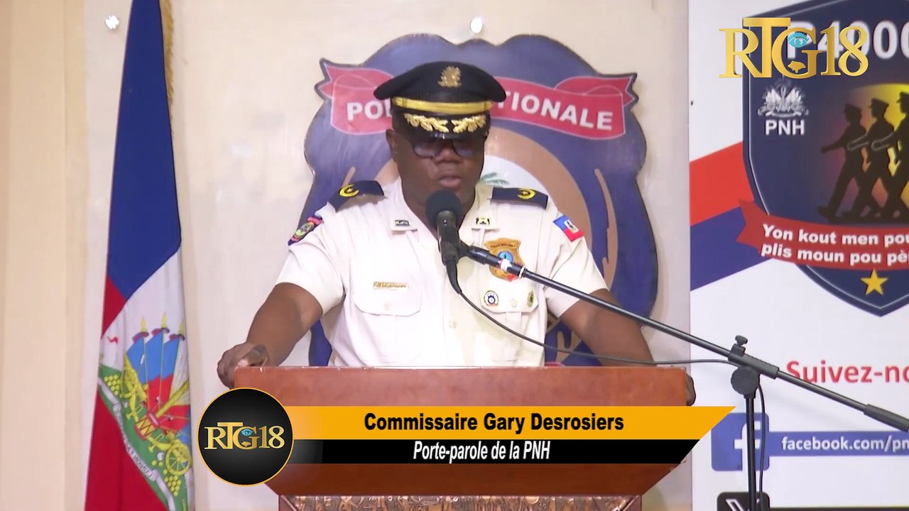 PNH la resevwa plizyè materyèl pwoteksyon nan men anbasad Canada.