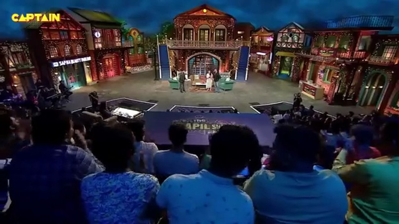 Sanjay Dutt ने Kapil से शो में Body बनाने पर क्या कहा ? 🤣🤣| The Kapil Sharma Show S2 | Comedy Clip