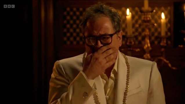 Alan Carr breaks down in tears at final Celebrity Traitors round table