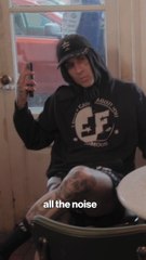 Kourtney Kardashian Gets Frustrated When Fans Think She "Owes" Them A Photo