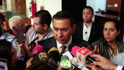 El secretario de Gobierno entregó al Congreso el Primer Informe de Pablo Lemus