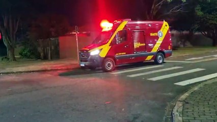 Jovem tem suspeita de fratura ao se envolver em acidente no Bairro Tropical