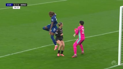 Gago scores with a spectacular back-heel flick