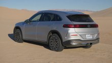 The all-new electric Mercedes-Benz GLC in the Nevada desert - test drives on sand