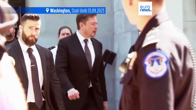Azionisti di Tesla approvano bonus da mille miliardi di dollari: Elon Musk potrebbe diventare il primo trilionario della storia