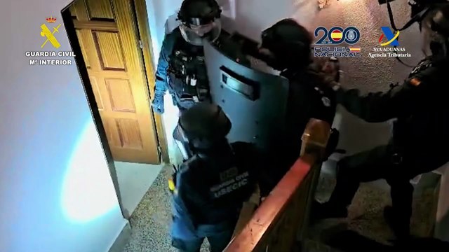 Desarticulada una organización criminal que introducía droga a través del aeropuerto Madrid-Barajas