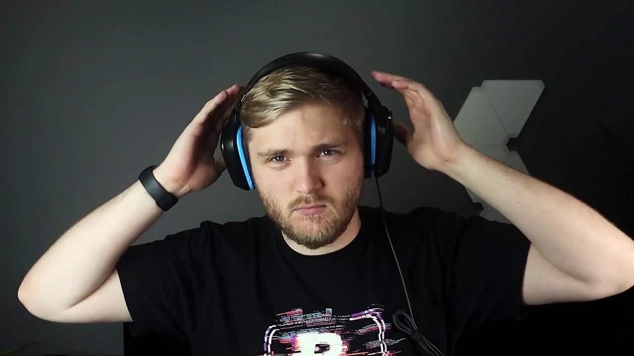 Logitech G432 Wired Gaming Headset, 7.1 Surround Sound, DTS Headphone:X 2.0, Flip-to-Mute Mic, PC (Leatherette) Black/Blue