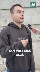 Rosalía hace la 'Lux': esto es lo que opina la calle del último disco de la catalana