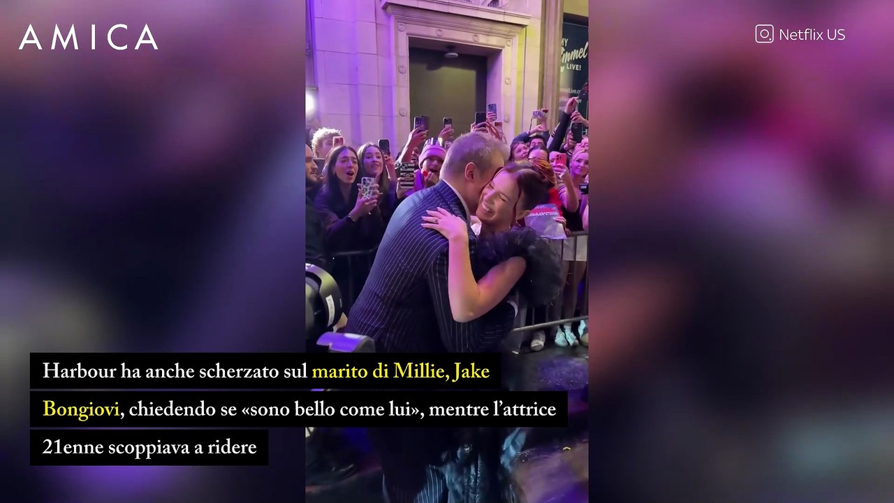 Millie Bobby Brown, Winona Ryder e tutto il cast di "Stranger Things 5" sul red carpet