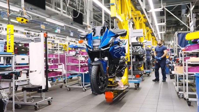 BMW R 1300 RT Montage im Werk Berlin | Tourer-Meisterstück 2025