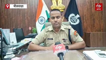 भीषण सड़क हादसों के बावजूद नहीं लिया सबक: भीलवाड़ा में हाईवे के किनारे खड़े रहते हैं वाहन