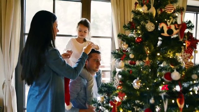 Natale: per il 92% delle famiglie italiane l’albero è il simbolo per eccellenza della tradizione 