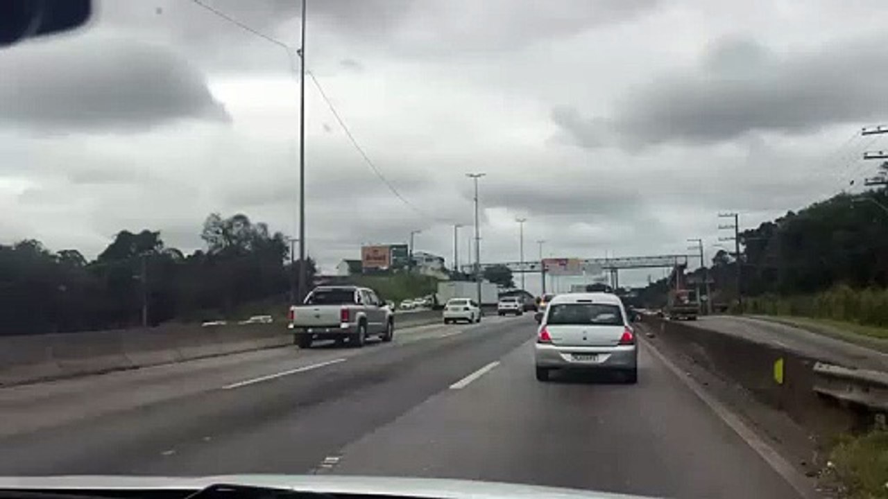 Acidente na BR-101