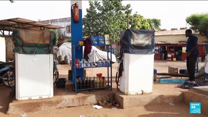 Crise au Mali : le JNIM bloque les importations de carburant, exacerbant la crise à Bamako 🚗