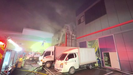 인천 송림동 용접공장 불...5명 긴급 대피 / YTN