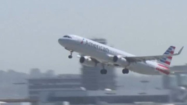 Cierre del Gobierno en EE. UU.: cancelaciones masivas afectan vuelos en 40 aeropuertos