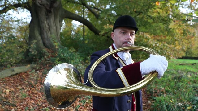 Dimitri Lemestré a sonné de la trompe pour la Saint-Hubert 
