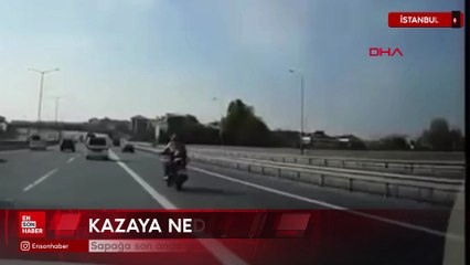 İstanbul'da sapağa son anda giren hafif ticari araç kazaya neden oldu
