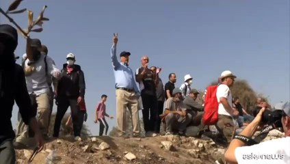 Israele disperde la protesta palestinese anti-coloni in Cisgiordania