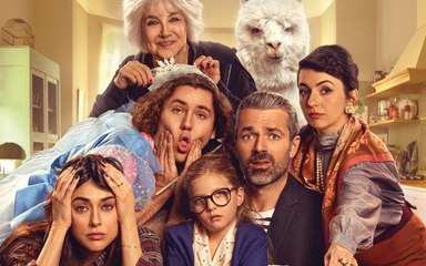 Gli "scambisti" Argentero e Lodovini al cinema in Una famiglia sottosopra: la clip del film