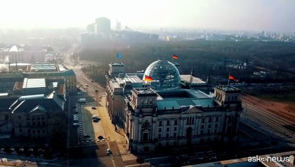 Germania, il ministro della Difesa: "Siamo nell'ombra di una guerra"