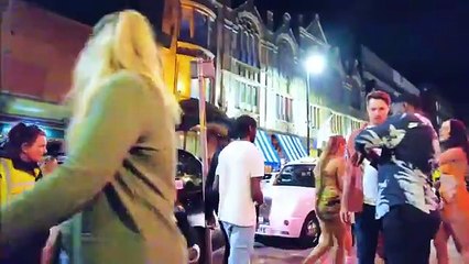 Manchester Nightlife 2025  Beautiful Girls Night Walk in the City Streets