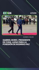 Gabriel Boric, presidente  de Chile, llega para la posesión de Rodrigo Paz