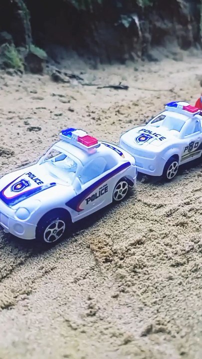 ‎Cars are falling into the pothole — Pro TOY ‎#jcb #car #bus #truc #dailymotion #kidstoys #protoy #ToyCar #MiniCars #ToyCarRace #FastToyCar #ToyCarCollection #RCJeep #MiniCarFun #ToyCarVideo #usa #UnitedStates ‎‎Thanks For Watching. ‎Pro TOY. ‎