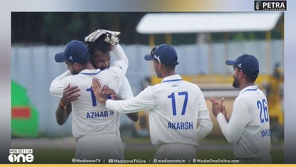 രഞ്ജി ട്രോഫി ക്രിക്കറ്റിൽ കേരളത്തിനെതിരെ  സൗരാഷ്ട്രയ്ക്ക് ബാറ്റിംഗ് തകർച്ച