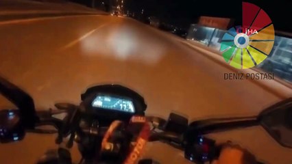 Motosikletli çiftin kaza anı kask kamerasına yansıdı!