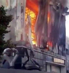 Incêndio num armazém de perfumes na Turquia