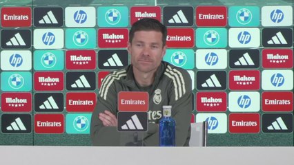 El CORTE de XABI ALONSO a un PERIODISTA cuando le habla de LIVERPOOL