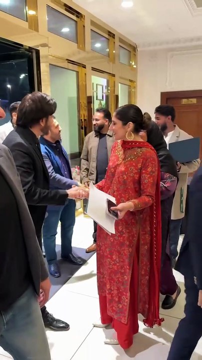 Shahid Afridi and Imran Abbas full video