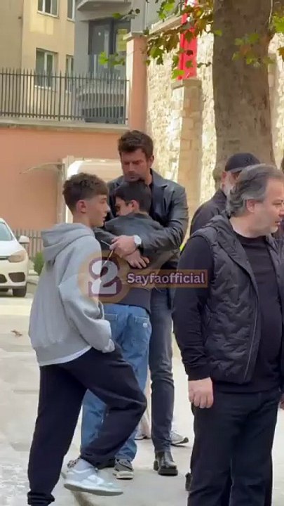 Kıvanç Tatlıtuğ, yakın arkadaşı Kıvanç Kasabalı'yı acı gününde yalnız bırakmadı