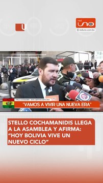 Stello Cochamanidis, presidente del Comité Cívico de Santa Cruz, llegó a los exteriores de la Asamblea Legislativa
