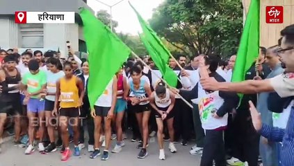 पंचकूला में मैराथन से ‌‌सांसद खेल महोत्सव की शुरूआत, राज्यसभा सांसद ने हरी झंडी दिखाकर खुद भी लगाई दौड़