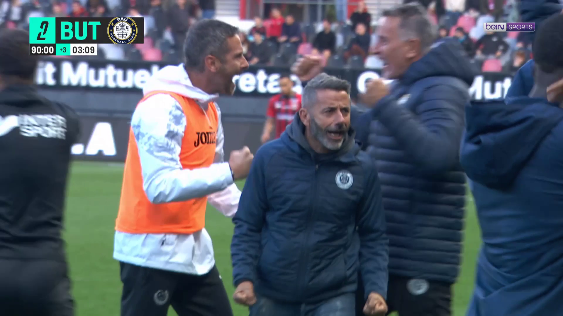 Ligue 2 : Pau accroche Guingamp au buzzer !