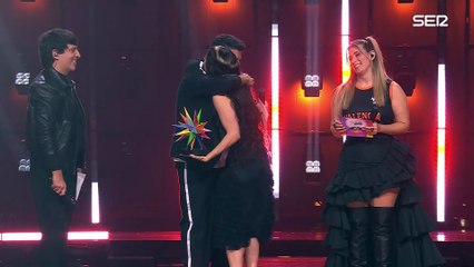 ROSALÍA en Los40 MUSIC AWARDS, a los AFECTADOS por la DANA de VALENCIA: "Todo mi AMOR para vosotros"