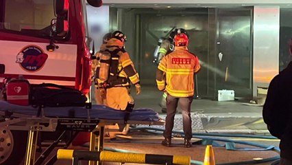 서울 강남 파티룸에서 불...6명 병원 이송 / YTN