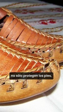 Zapatos que cuentan historias_ Opanki vs Mocasines